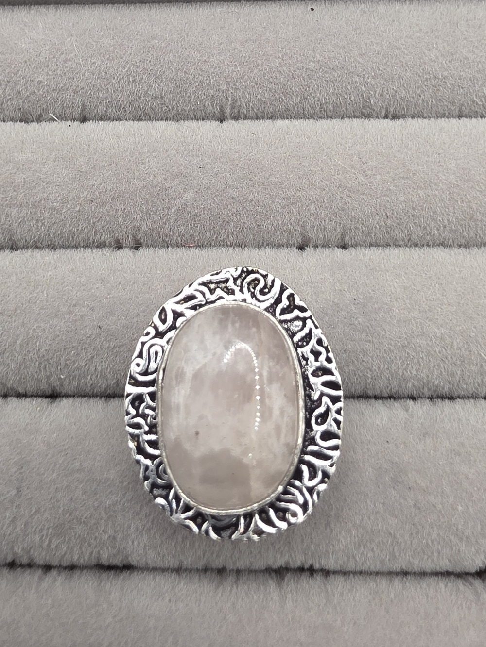 Silver Plated Oval Quartz Ring Size 7 1/4